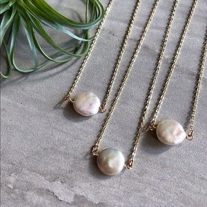 Dainty Gold Freshwater White Pearl Necklace 💫